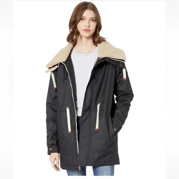 NWT Burton Hazelton Sherpa Collar Coat in Black Size Small - Picture 1 of 10